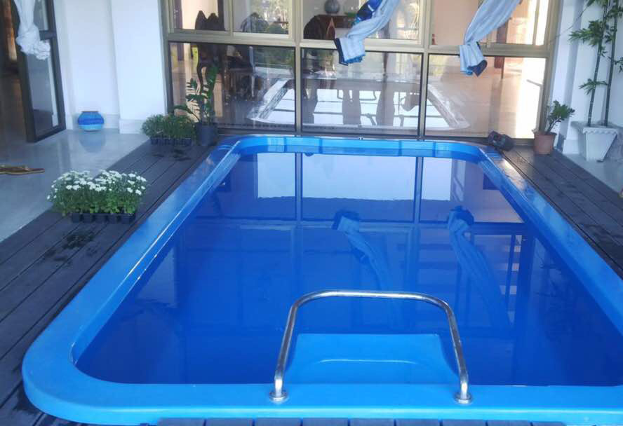 Swimming Pool Builder