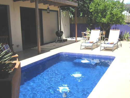 Swimming Pool Jacuzzi